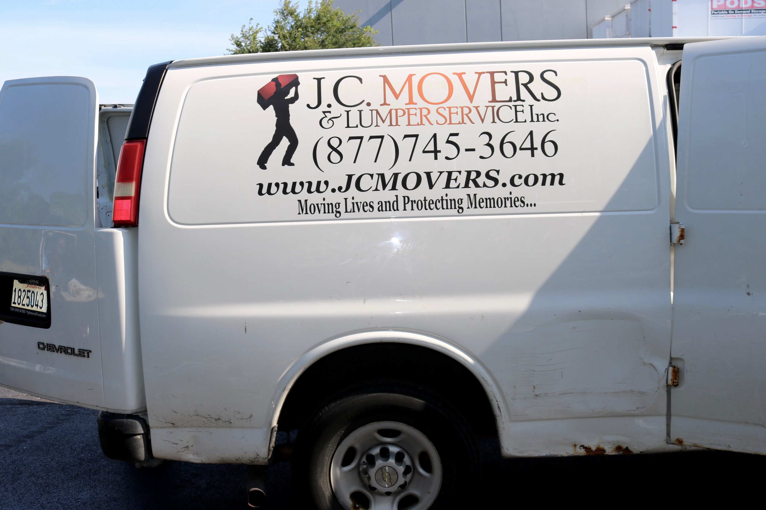 Affordable Fridge Transportation Solutions In Barrington Il Timely and Professional Refrigerator Movers near Barrington, IL